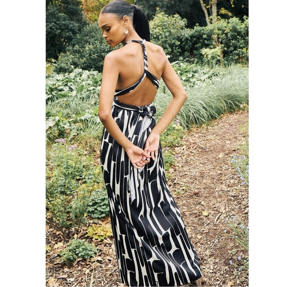 Diarrablu Mailys Hera Print Black and White Convertible 19 Different Ways Dress